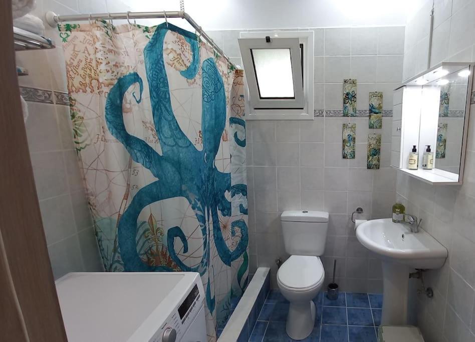 Entire Private House Close To The Port * Karpathos Town (Pigadia)